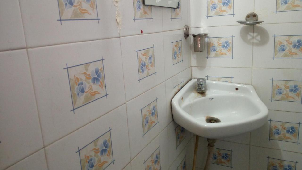 Ishan Paying Guest House Varanasi Exterior photo